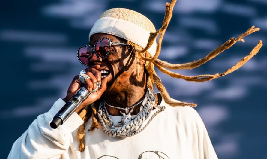 Lil Wayne’s ‘Funeral’ Takes The Billboard 200 Top Spot