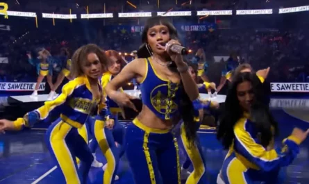 Saweetie-NBA-Allstar-Performance